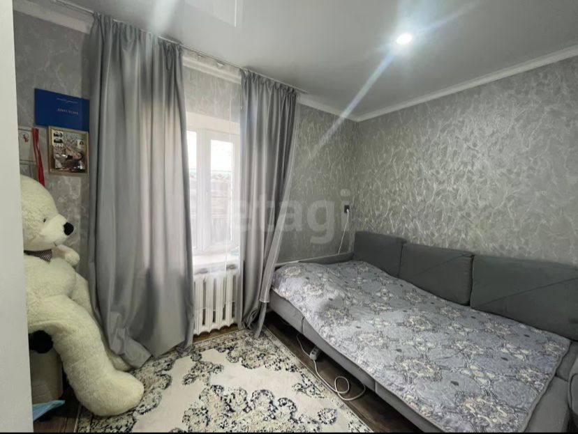 Продам дом в районе компос