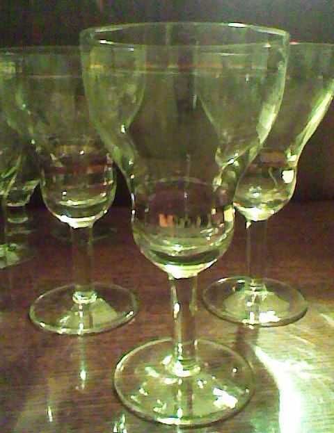 Фужеры разные, стаканы гранёные