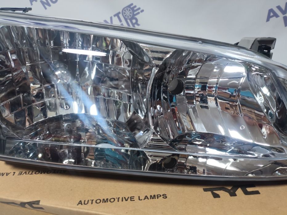 Камри 25 фара Тайвань