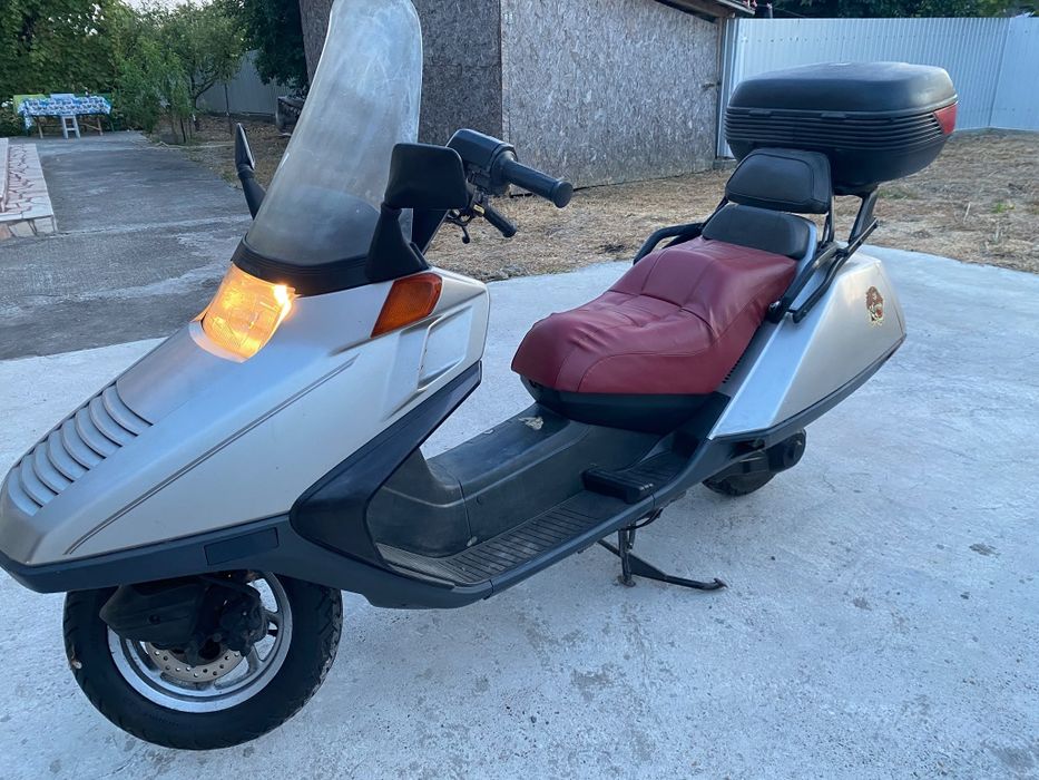 Scuter Honda CN250 Spazio