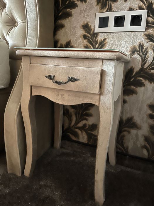 Продава се: Луксозен спален комплект по поръчка + матрак