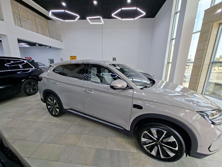 BYD song plus champion smart