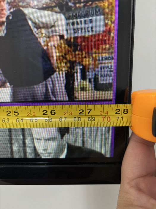 Продается телевизор