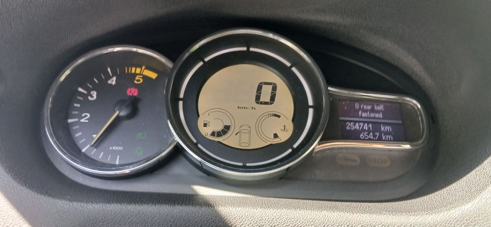Vând renault megan 3  2009.  1.5 dci,diesel 110cp