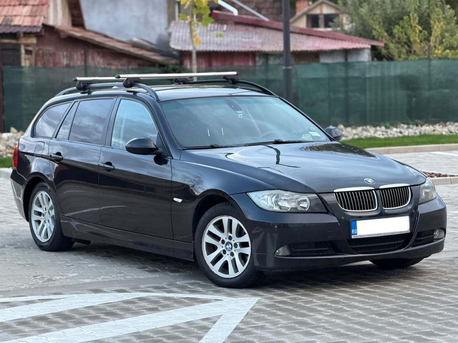 BMW Seria 3 320D - An 2008 Piele/Navigatie - Foarte întretinut