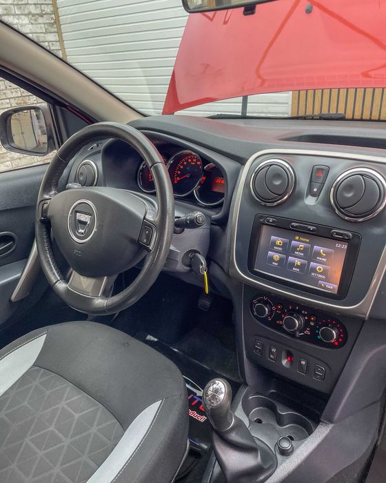 DACIA SANDERO Stepway, RAR+ITP, Garantie 12 luni, Buy-back, Rate fixe