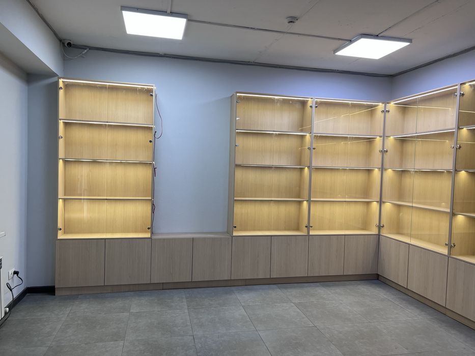 Шкаф для бизнеса