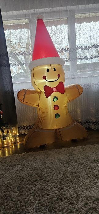 Instalații și decorațiuni de Crăciun