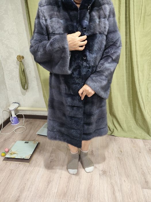 Продам шубу норковую