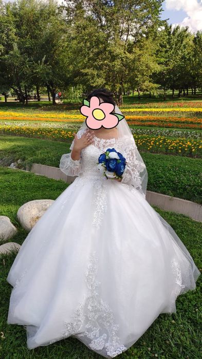 Свадебное платье