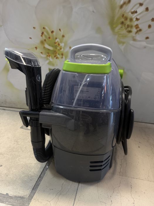Перяща прахосмукачка Bissell SpotClean Pet Pro