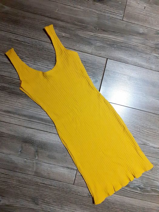 НОВИ !! Дамски роклички