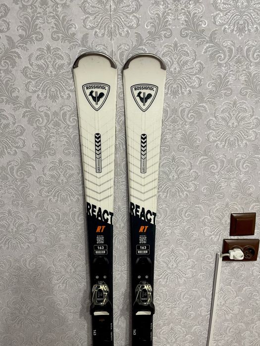 Schiuri 163 cm rossignol react rt skiuri