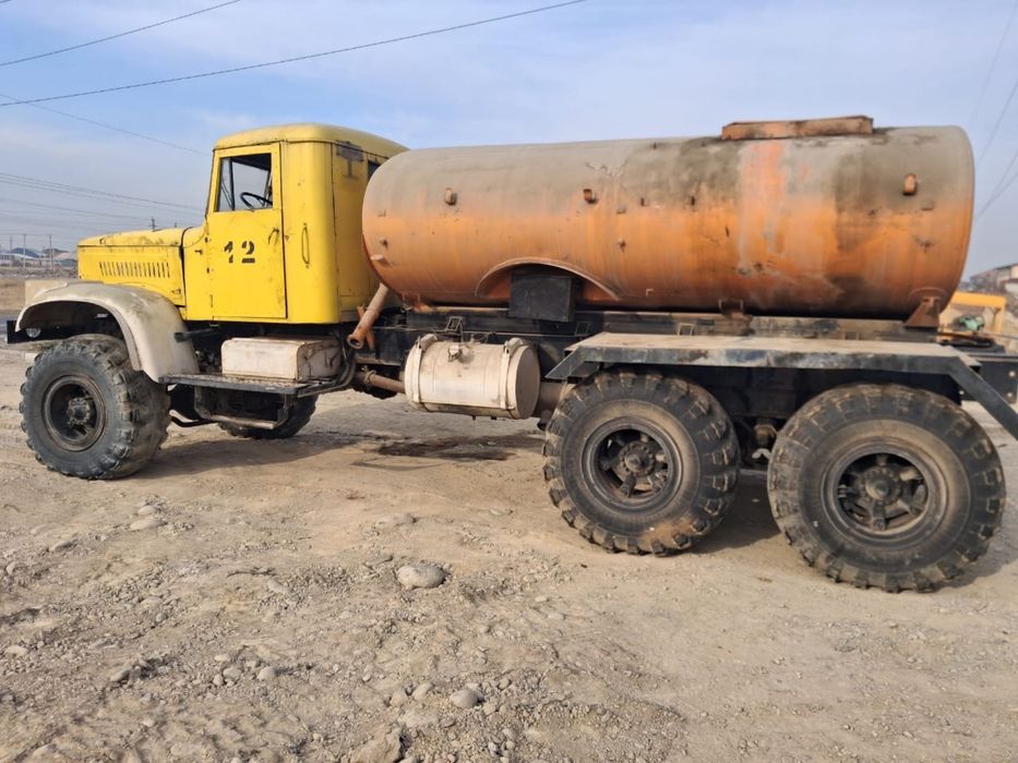 Продается КРАЗ 256 вездеход