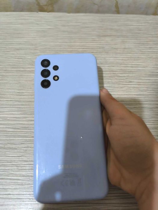 Телефон Samsung A13