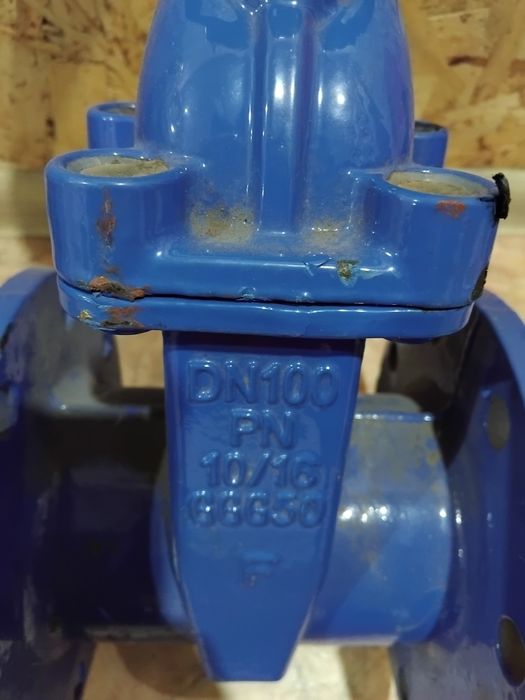 Продам кран в наличии.