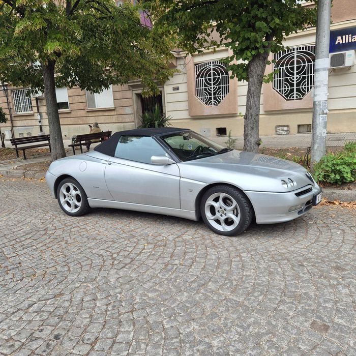 Продавам Alfa Romeo Spider 2.0 Twin Spark, кабрио