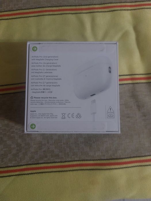 Продам Airpods Pro новые, оригинал 100%