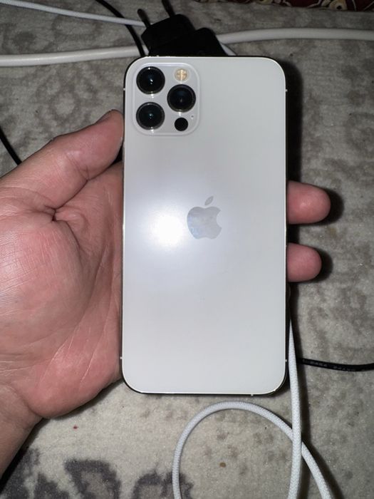 Iphone 12 pro Idyal sostayaniya