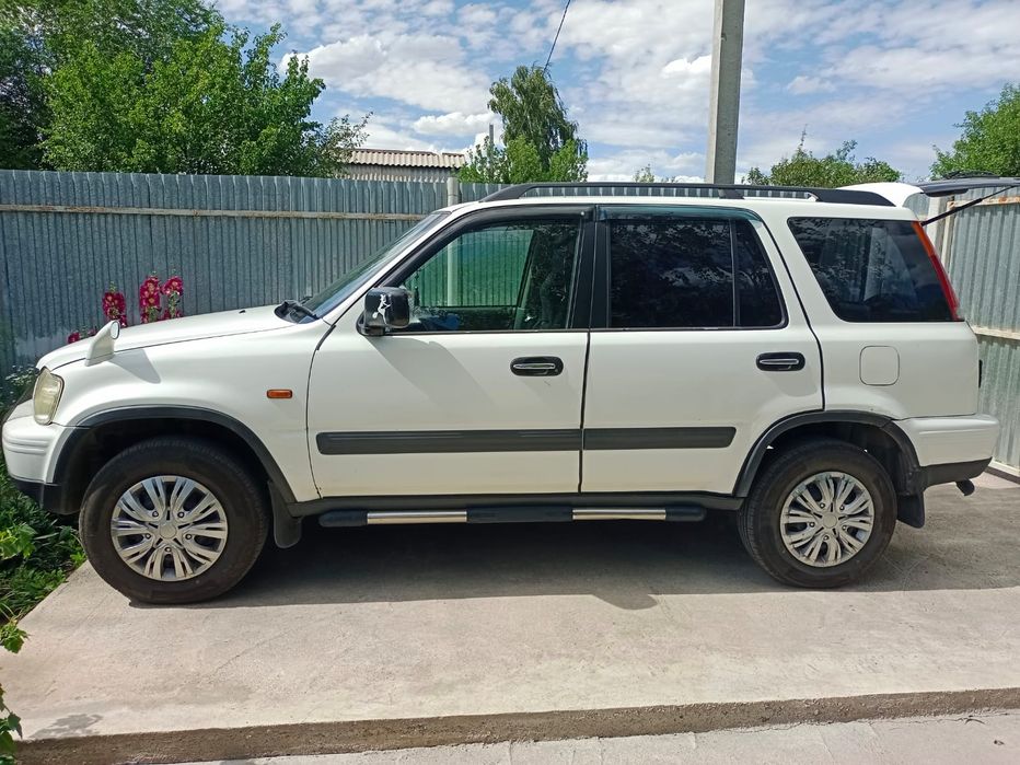 Продам Honda CR-V