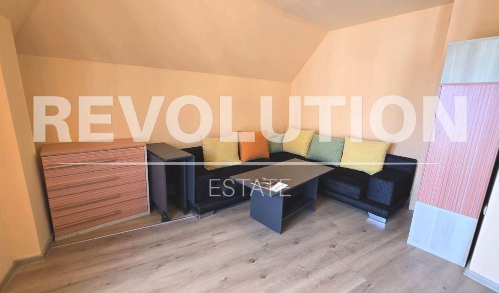 Дава се под наем Четиристаен апартамент в Варна, Бриз - 130 кв.м за 750 € - Снимка #2