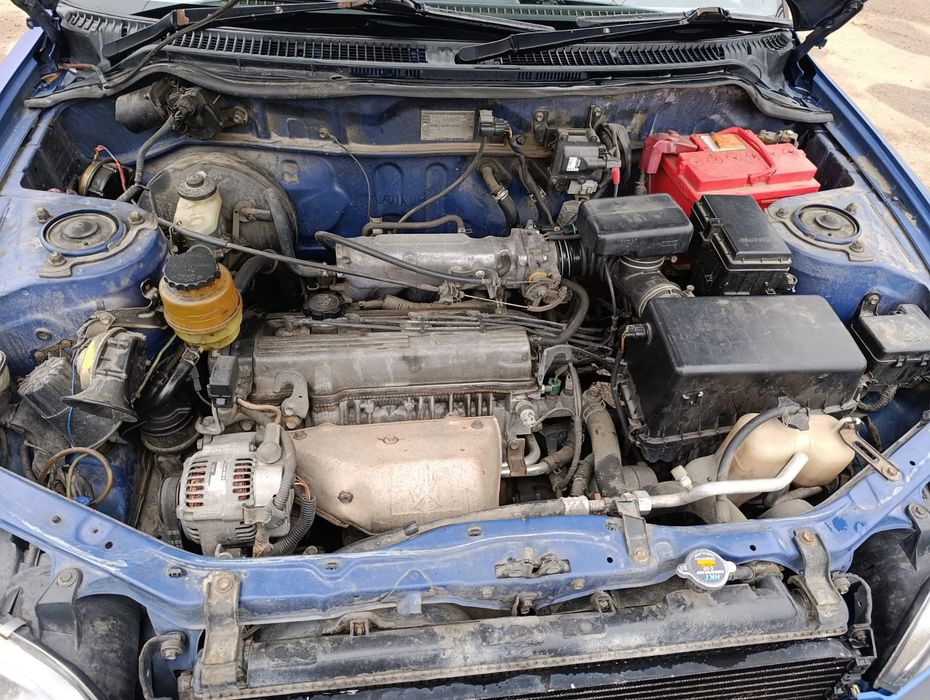 Продам машину Рав-4