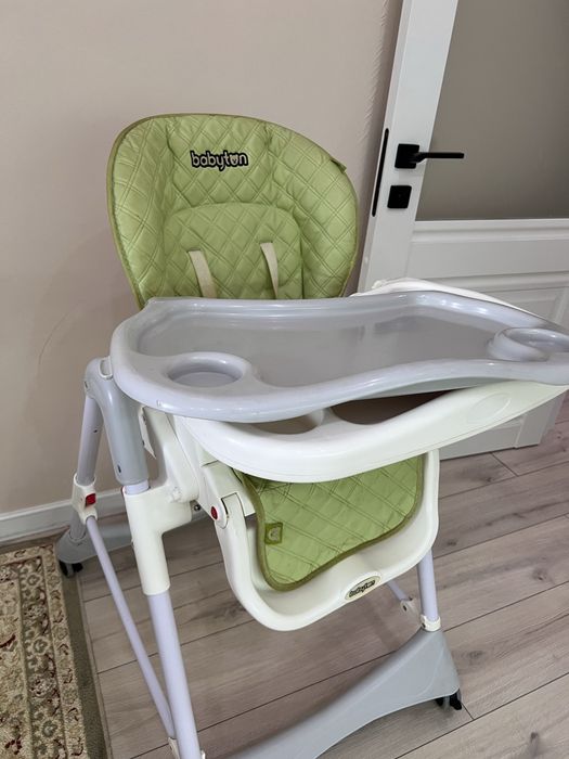 Стульчик для кормления от babyton