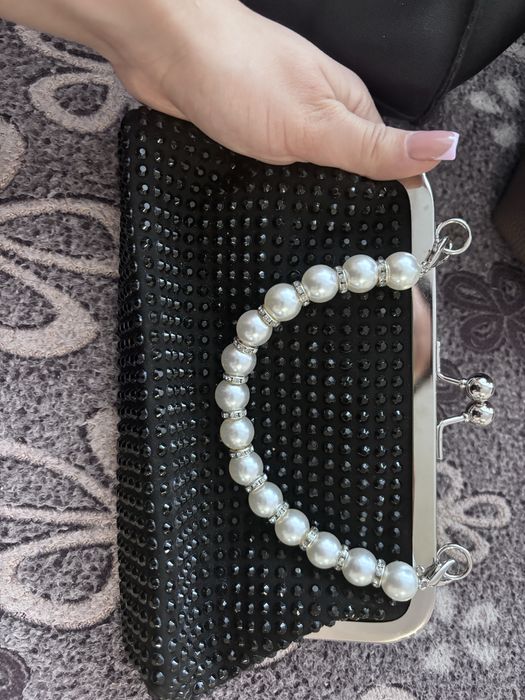 Продам сумки через плечо