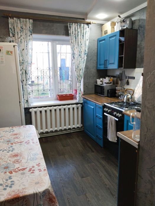 Продам 3 комнатную квартиру