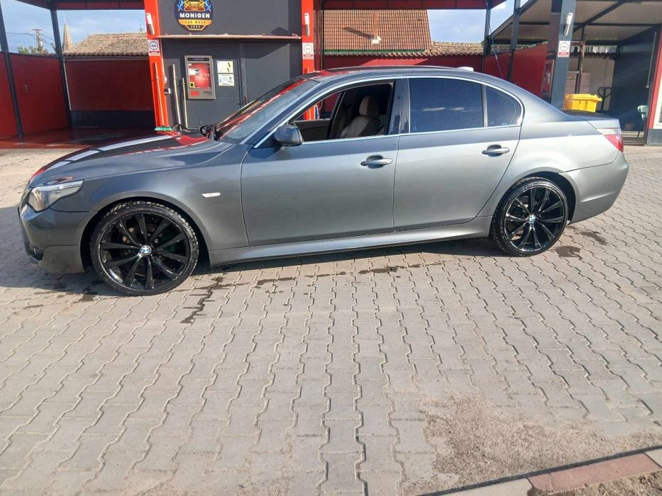 Vând sau schimb bmw 520d