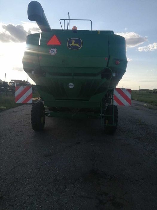 Комбайн John Deere W430