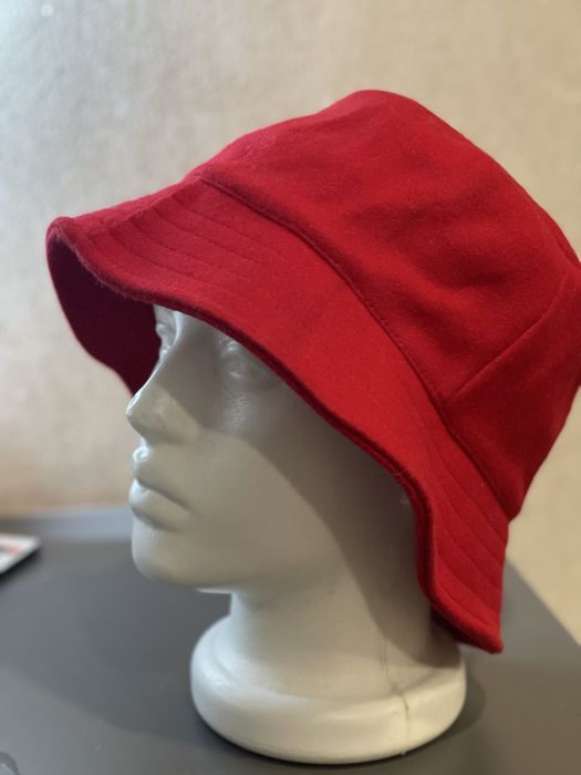 Шапки , палантины , платки ,