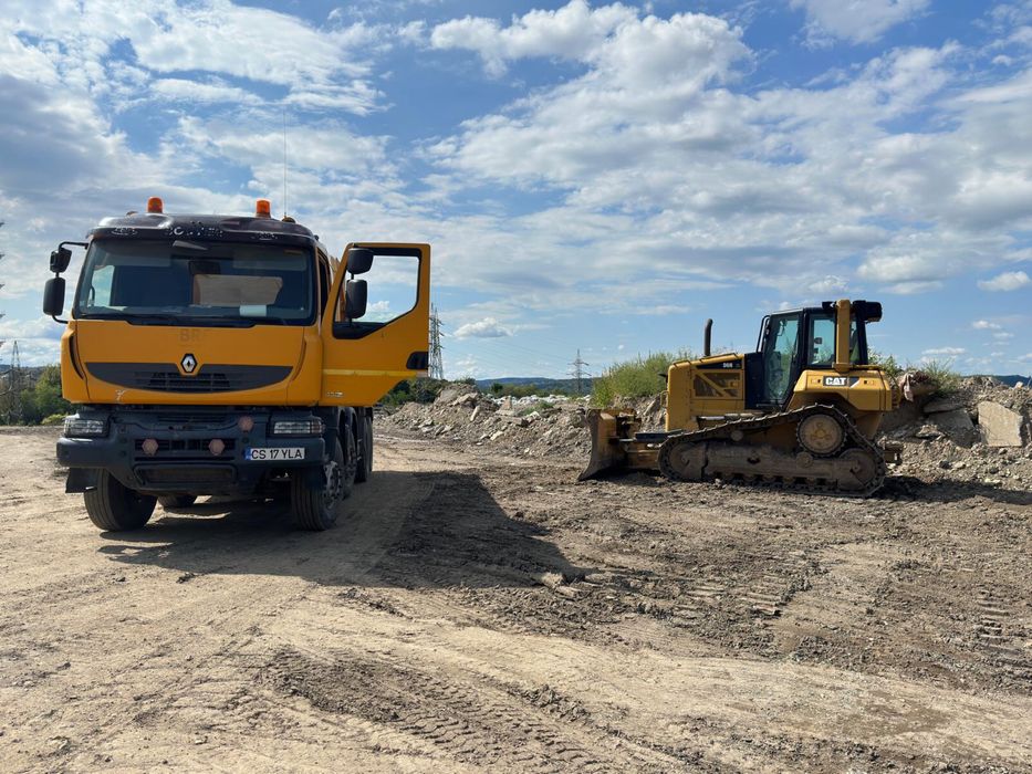 Miniexcavator/Excavator /Trakker 8x4/Camioneta bascul etc … Inchiriere