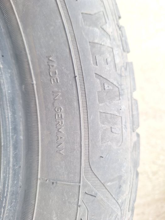 Зимни гуми 215/55/16