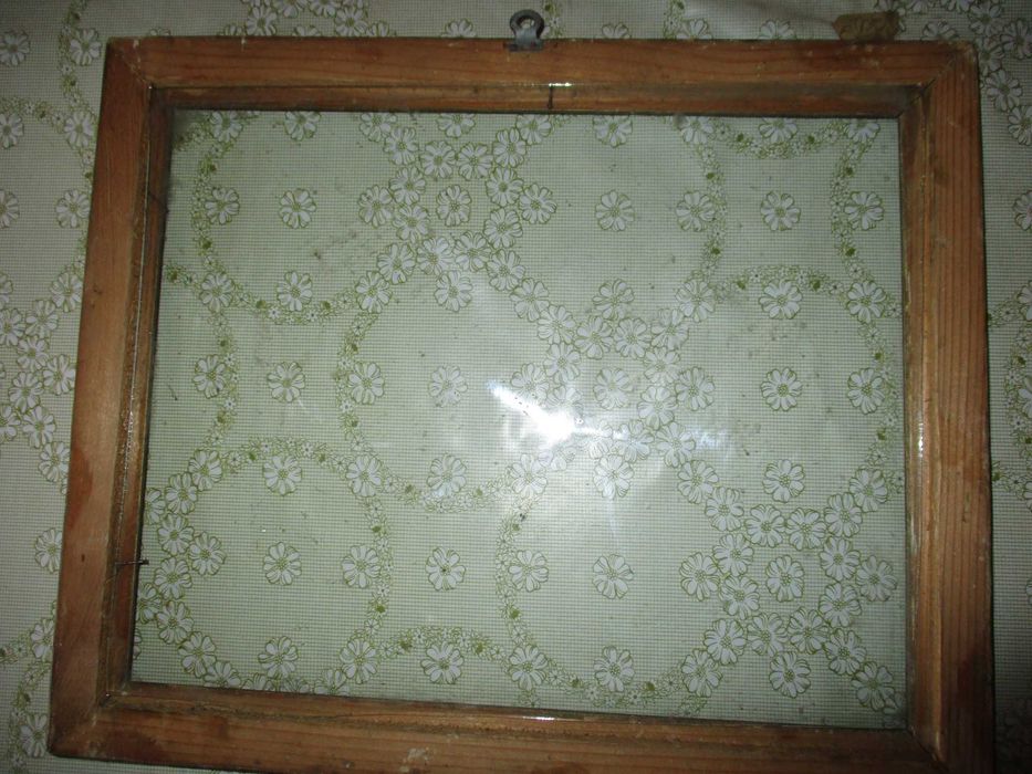 Дървени старинни рамки за картини и снимки