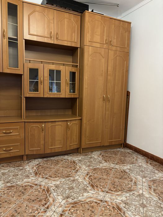 Mobilier living complet, stil clasic, foarte spațios