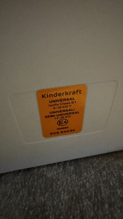 Scaune auto KinderKraft cu isofix