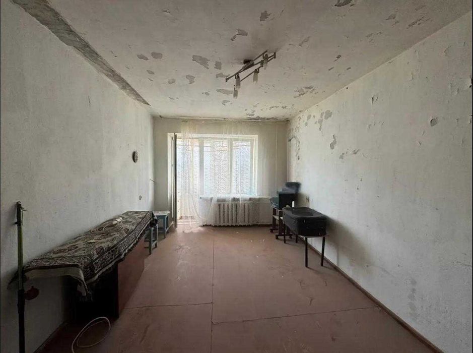 Продам 1 комнатную 8 Мкр