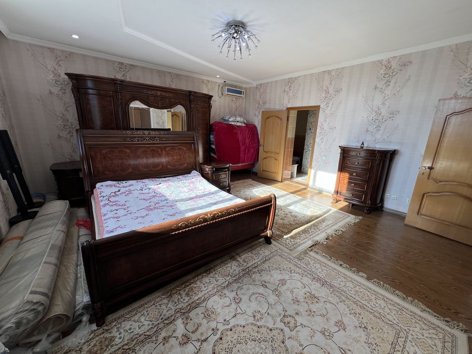 Шоқай көшесінен Коттедж