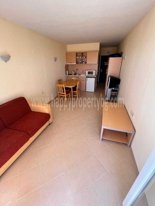 Продава се Едностаен апартамент в к.к. Слънчев бряг - 40 кв.м за 975 €/кв.м - Снимка #4