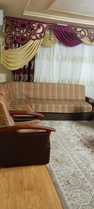 Продаётся Банковская 4-х комнатная квартира