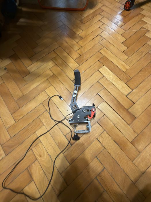 Ръчна спирачка Gaming