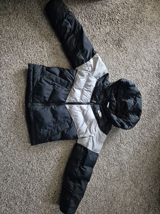 Детско  яке  Nike -128-137см