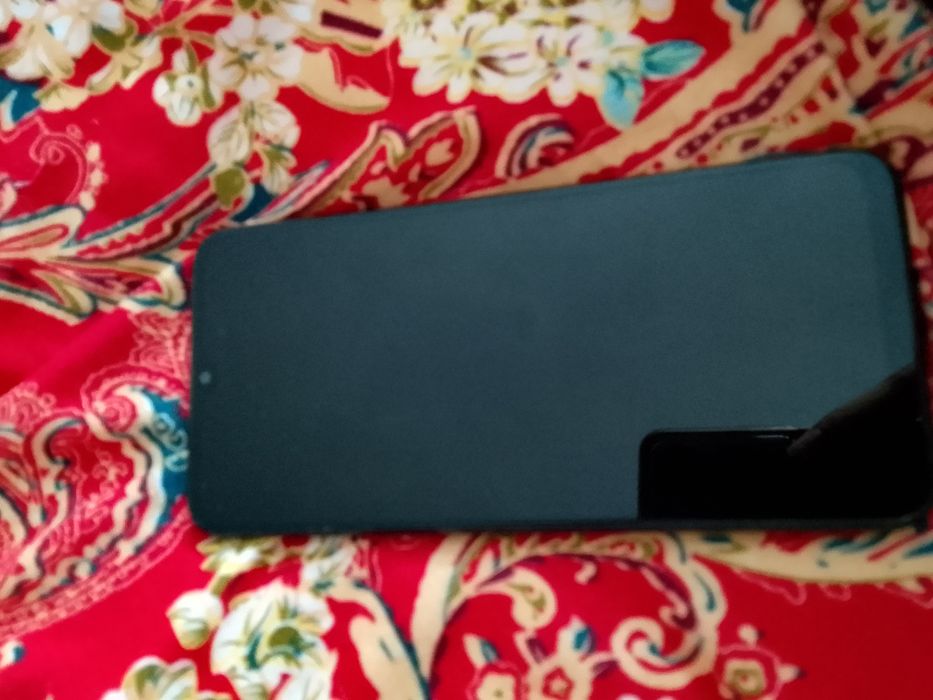 продаю телефон не дорого