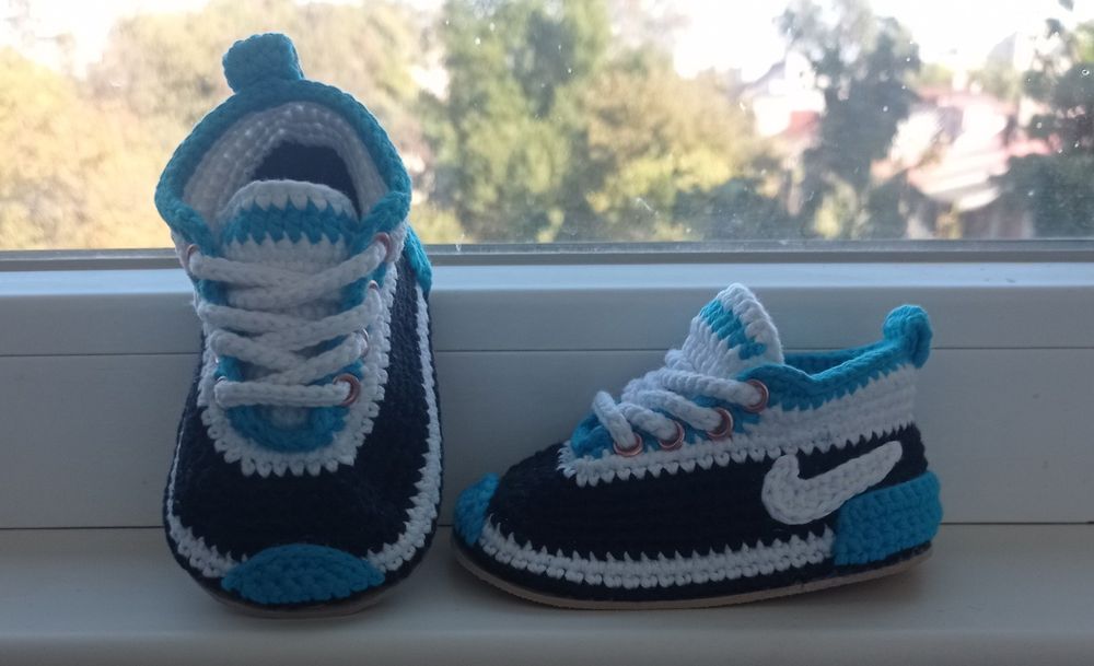 Плетени детски маратонки