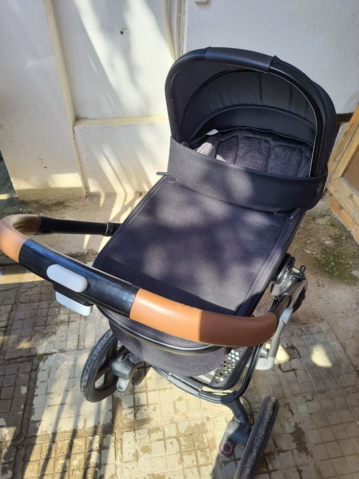 Комбинирана количка Maxi Cosi Lila Nomad + Кош за новородено Oria