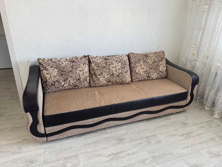 Продается диван!!