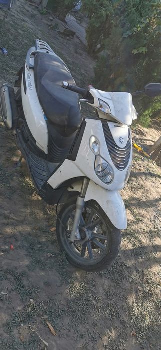 Пиаджо Carnabi 125 на части