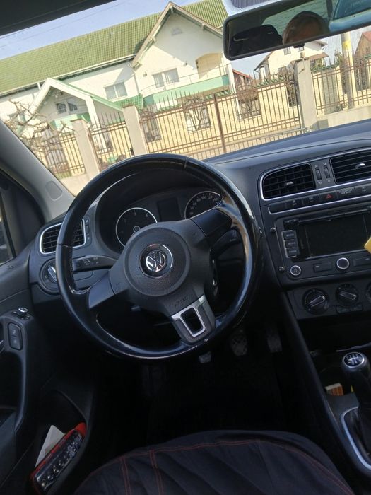 Autoturism ww polo anul 2012 cu 225000km