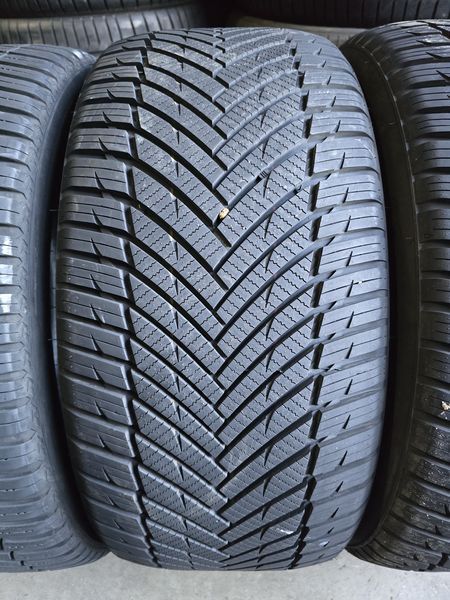 245/35/19 2бр PIRELLI 2бр IMPERIAL